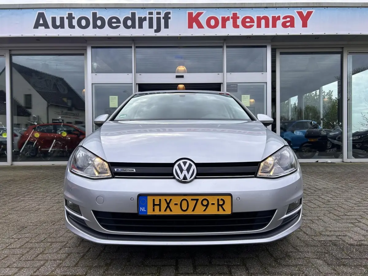 1.0 TSI /CAMERA/PDC/NAVI FULL MAP/CRUISE/ECC/SPORTSTOELEN