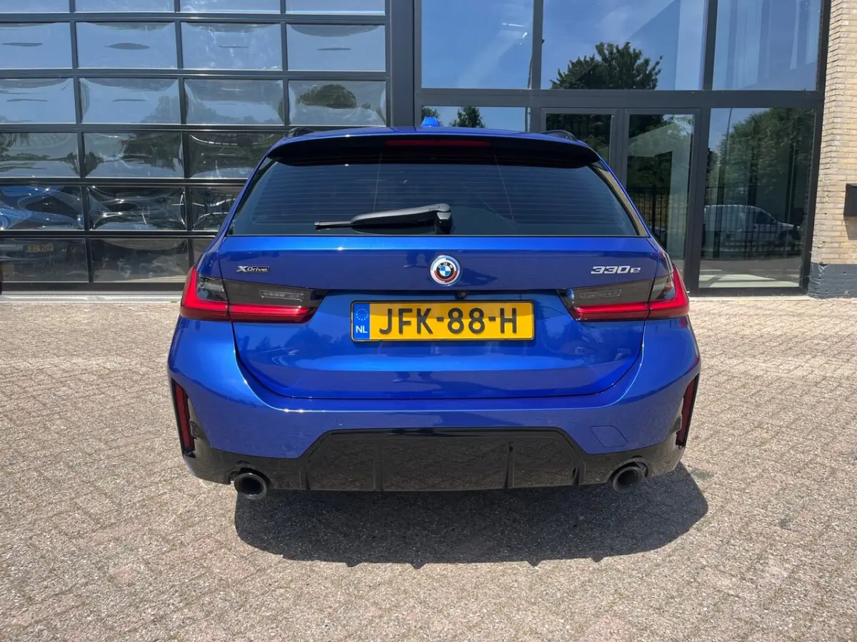 330e xDrive , Panodak, M-Sport