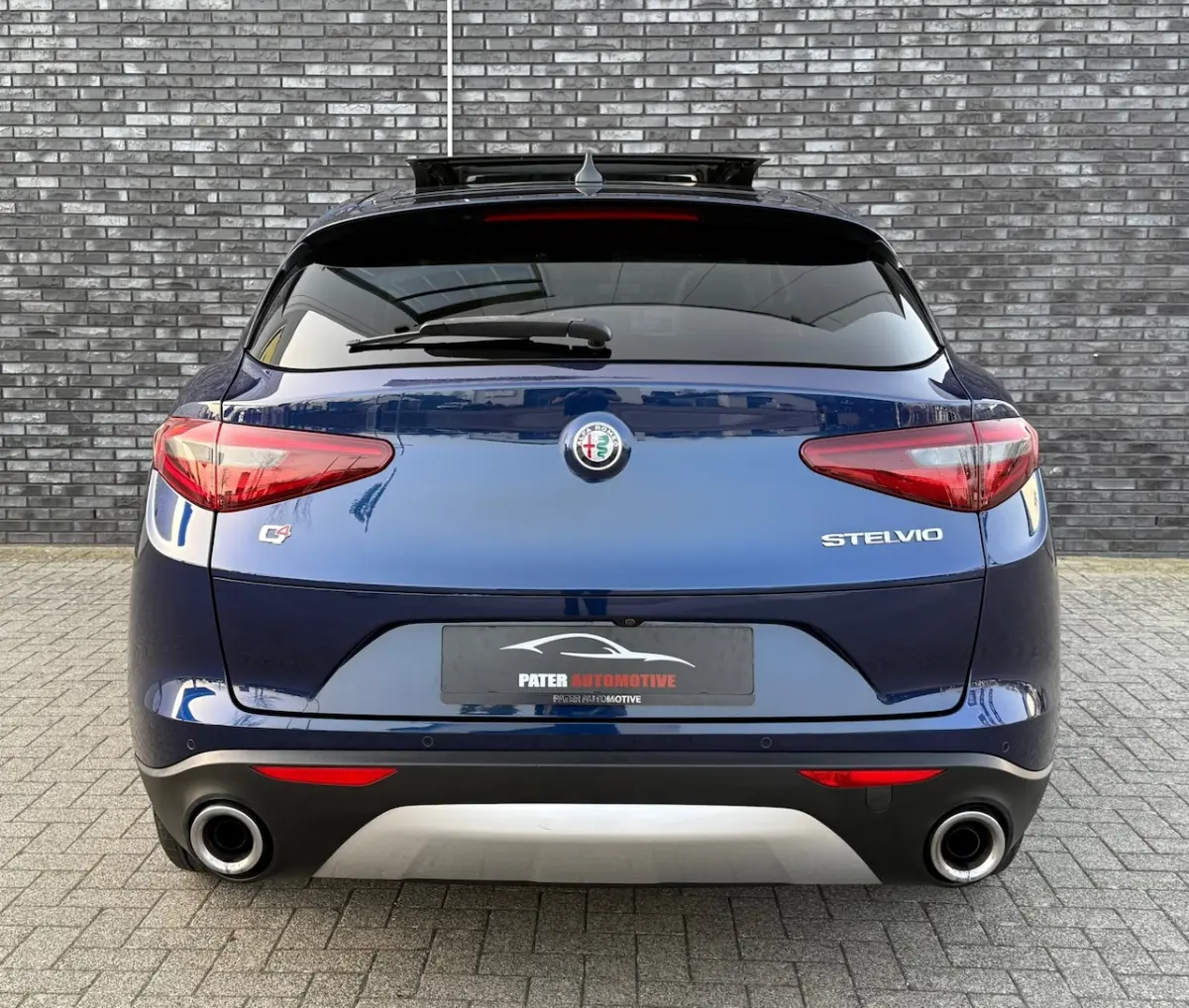 2.0 T AWD Super 280pk|Camera|Panorama|Performance Pack|2300kg Trekgewicht|BOM VOL OPTIES