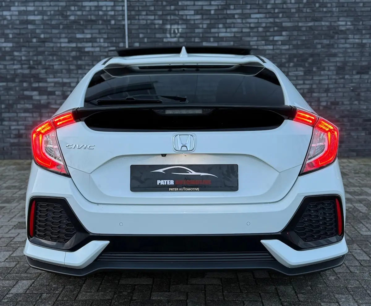 1.0 i-VTEC Premium Pano|Camera|LKAS|ACC|BLIS|Carplay|Leder|Keyless|Vol Optie