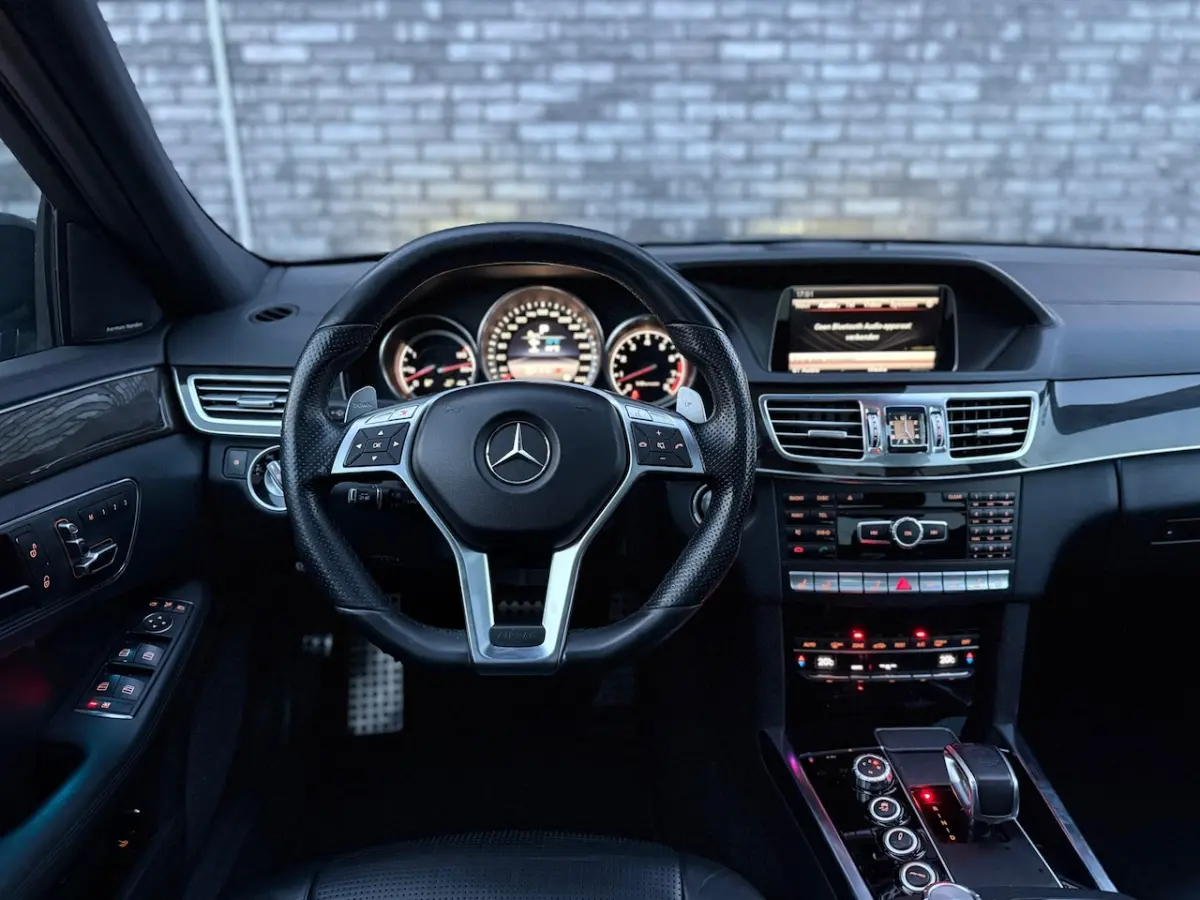 AMG 63 730pk|Panorama|Camera|Memory|Harman Kardon|Blind Spot