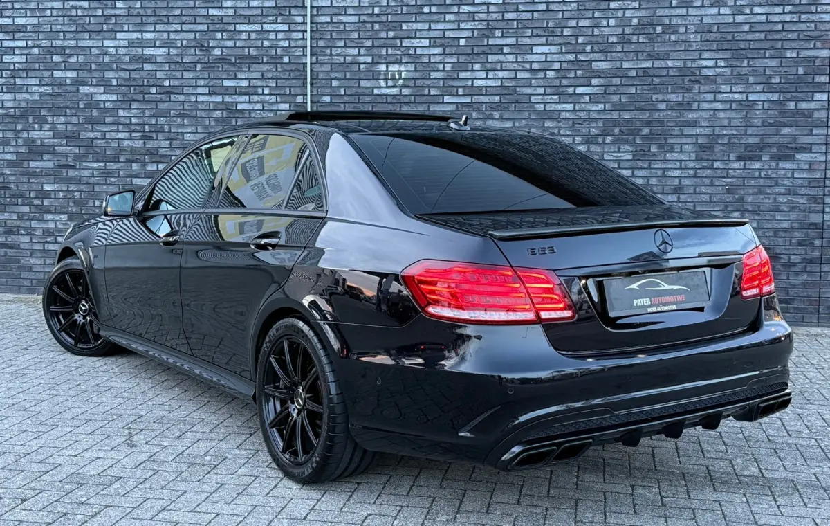 AMG 63 730pk|Panorama|Camera|Memory|Harman Kardon|Blind Spot
