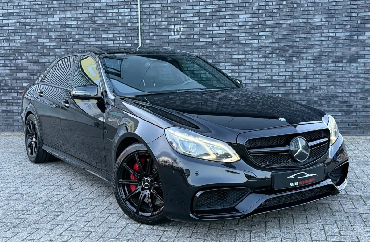 AMG 63 730pk|Panorama|Camera|Memory|Harman Kardon|Blind Spot