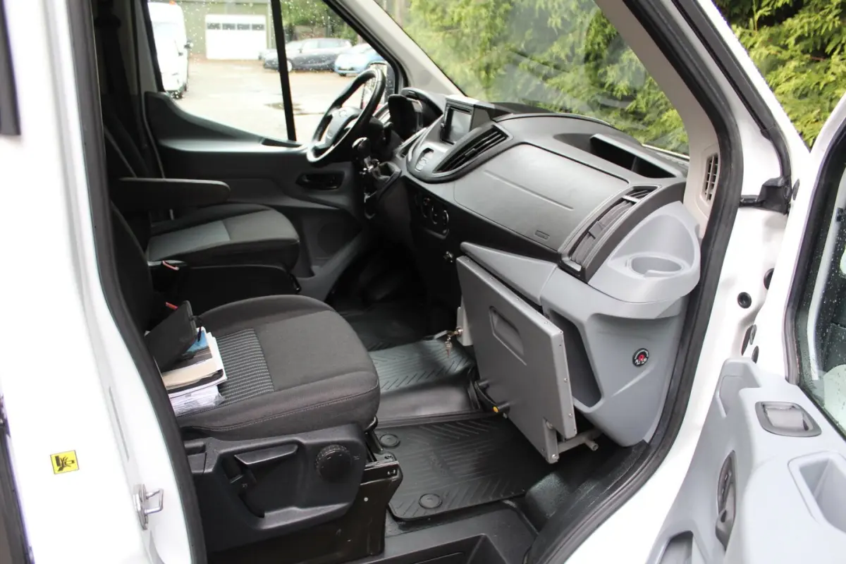 350 2.0 TDCI L2H2 Trend 131PK | Airco | Cruise Control | Navigatie | Camera | Inbouw