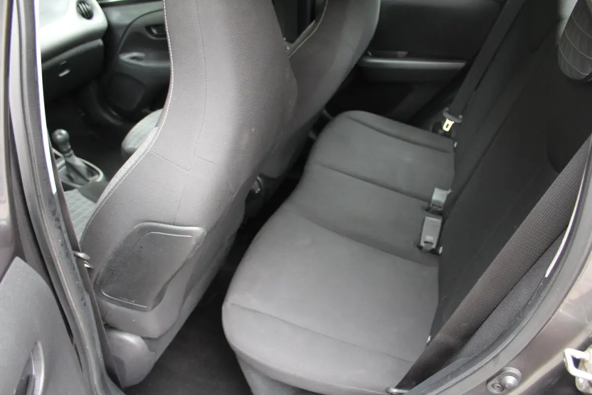 1.0 e-VTi Active 72PK | Airco | DAB | Elektrische ramen