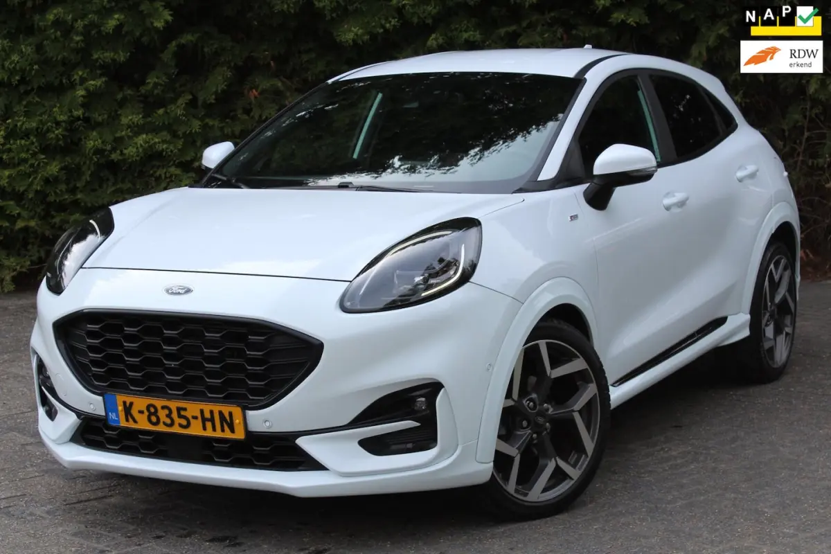 1.0 EcoBoost Hybrid ST-Line X 125PK | Parkeercamera | Cruise Control | Stoelverwarming | C