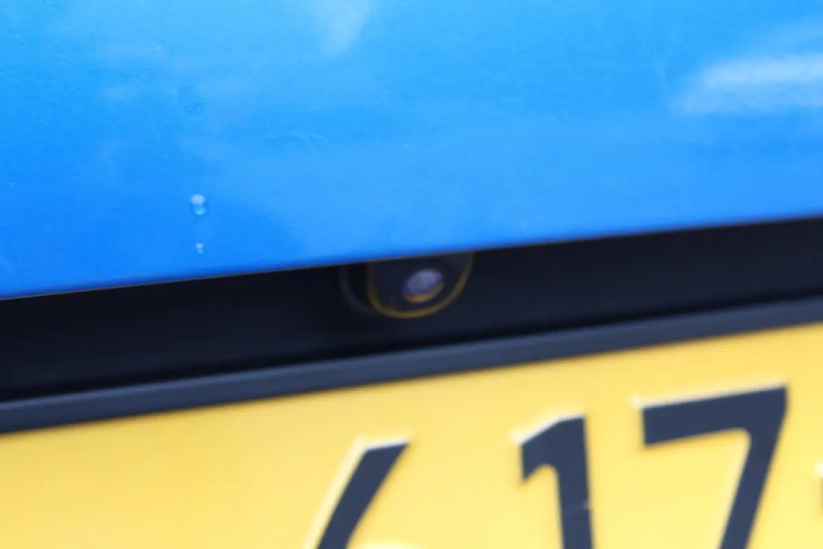 1.0 T-GDi MHEV DynamicLine 100PK | Parkeercamera | Navigatie | Apple/Android Carplay | Cli
