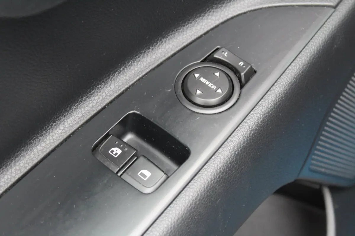 1.0 T-GDi MHEV DynamicLine 100PK | Parkeercamera | Navigatie | Apple/Android Carplay | Cli