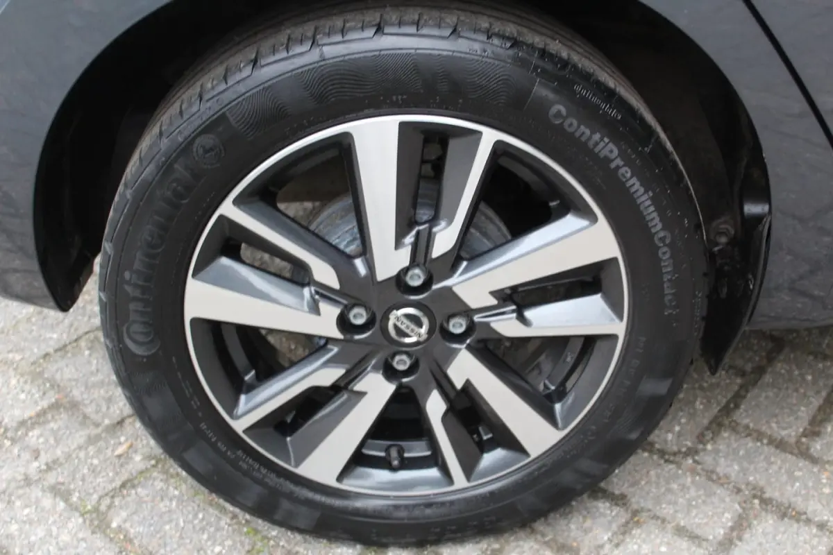 1.0 IG-T N-Connecta 101PK | Navi | Parkeercamera | Climate Control | Lichtmetalen velgen