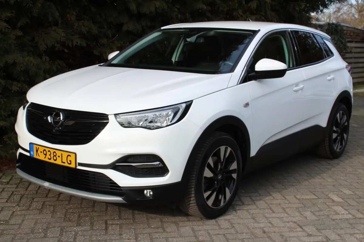 1.2 Turbo Elegance 130PK Automaat | Parkeercamera | Apple/Android Carplay | Trekhaak | Cli