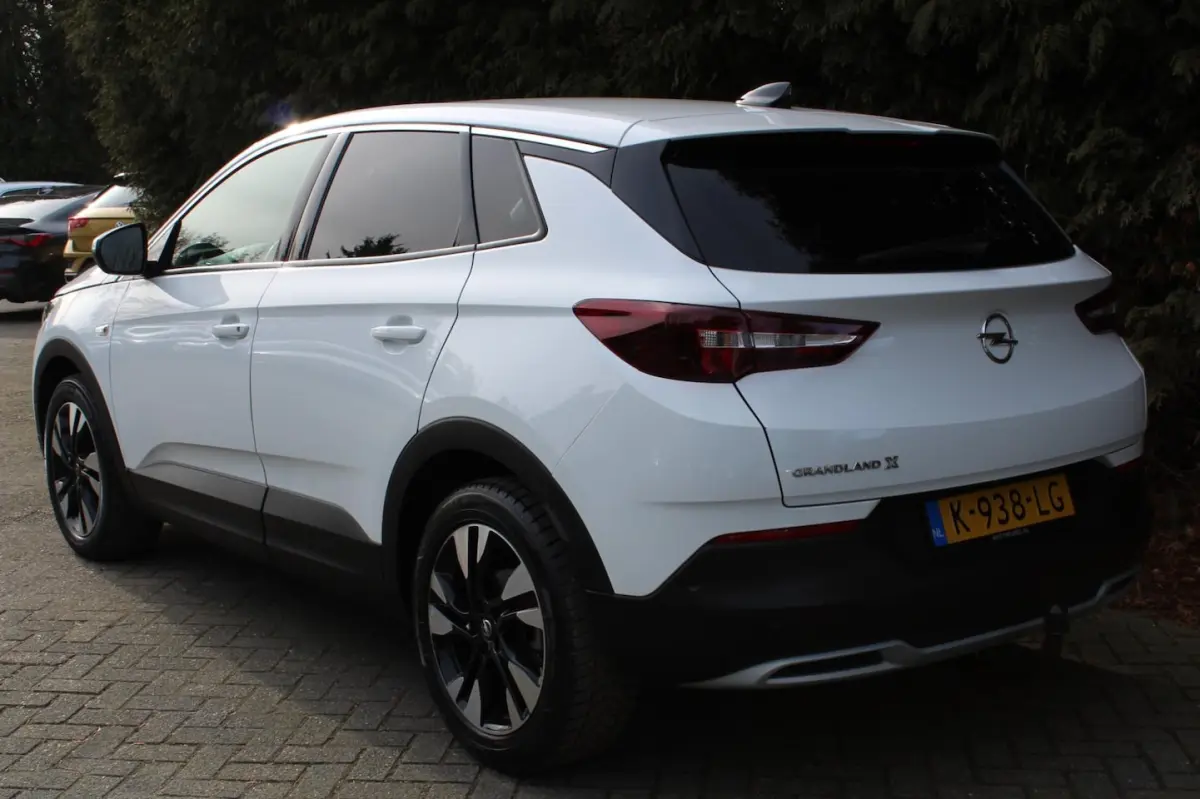 1.2 Turbo Elegance 130PK Automaat | Parkeercamera | Apple/Android Carplay | Trekhaak | Cli