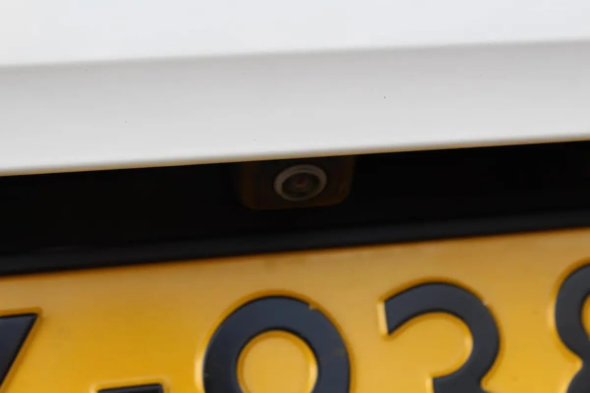 1.2 Turbo Elegance 130PK Automaat | Parkeercamera | Apple/Android Carplay | Trekhaak | Cli