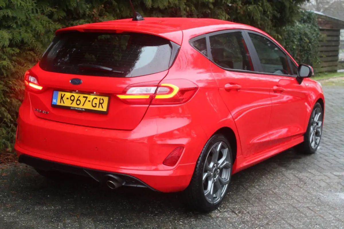 1.0 EcoBoost ST-Line 95PK | Navigatie | Climate Control | Parkeersensoren | Cruise Control