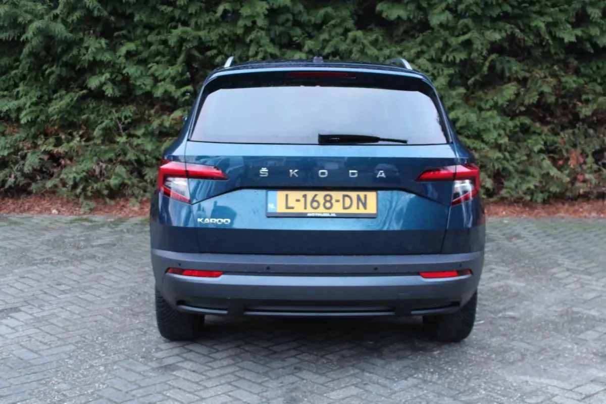 1.0 TSI Business Edition Plus 110PK | Parkeercamera | Apple/Android Carplay | Climate Cont