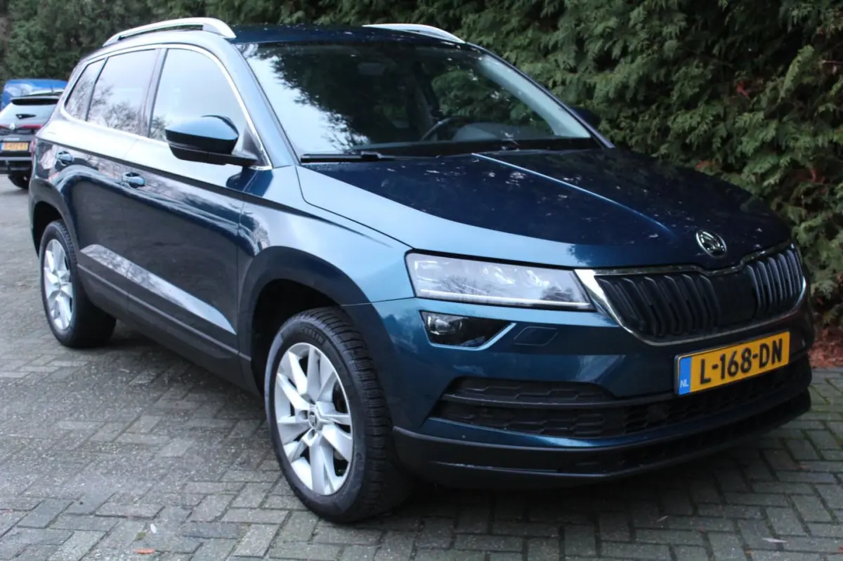 1.0 TSI Business Edition Plus 110PK | Parkeercamera | Apple/Android Carplay | Climate Cont