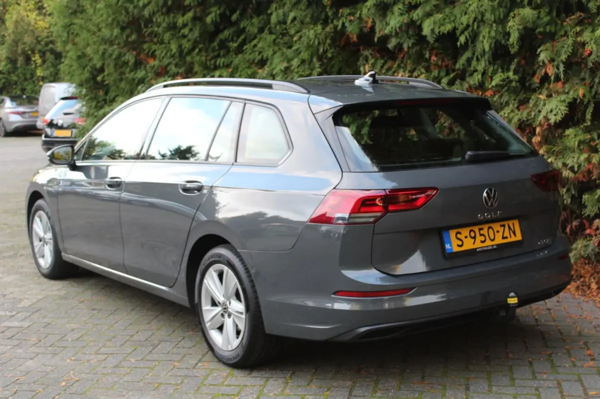 1.0 eTSI Life Business 110PK | Carplay | Elektrische stoelen | Memory Seats | Navi | ECC |