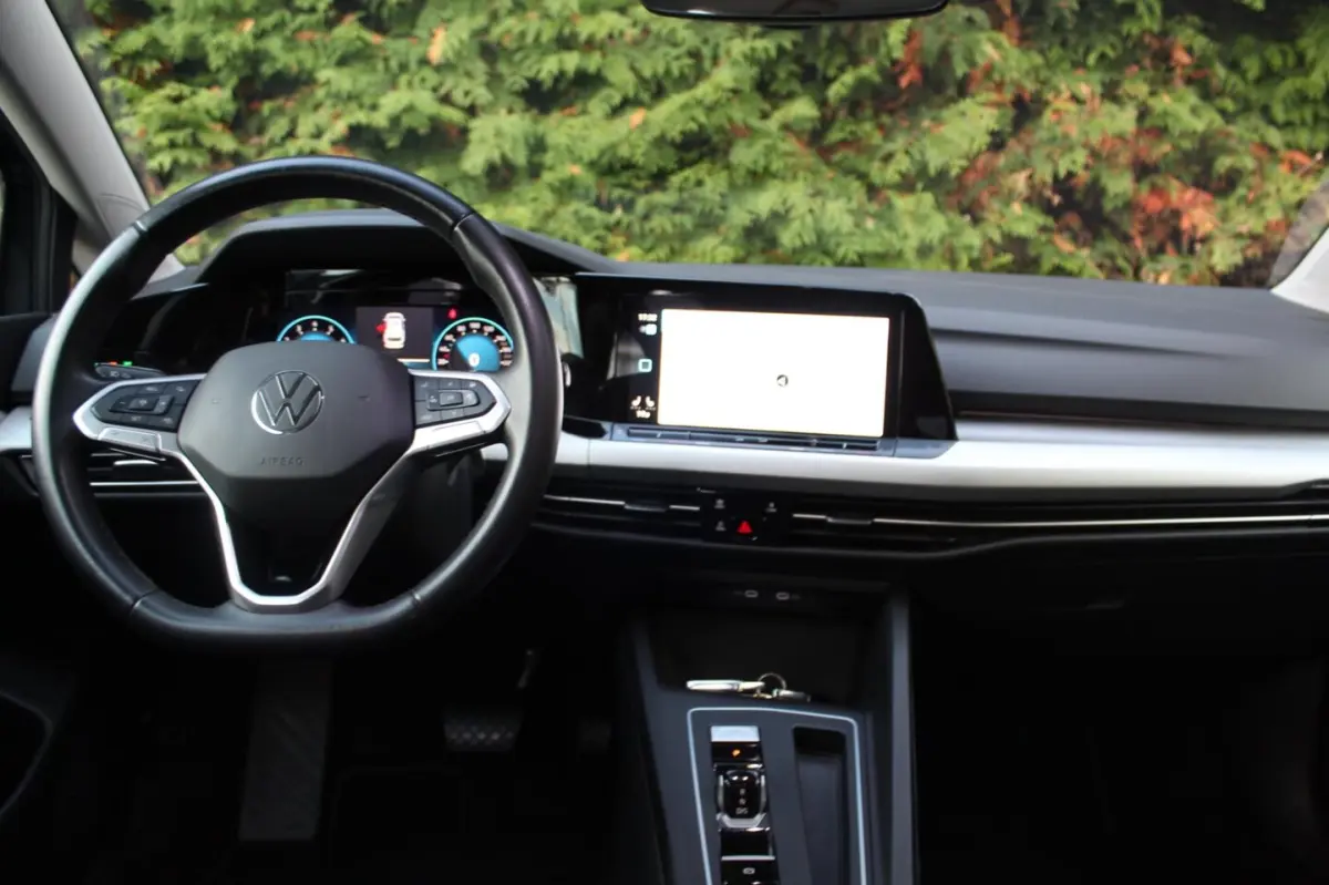 1.0 eTSI Life Business 110PK | Carplay | Elektrische stoelen | Memory Seats | Navi | ECC |
