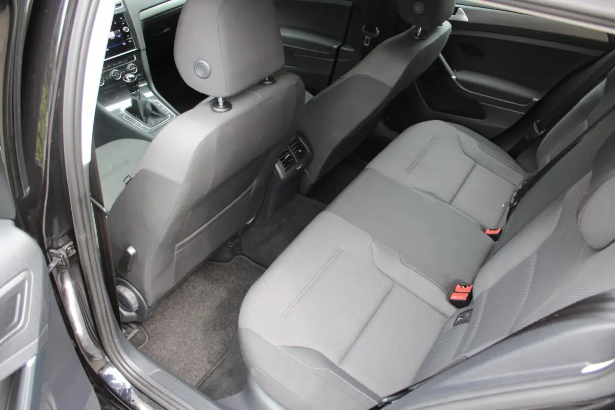 1.0 TSI Comfortline 116PK | Navigatie | Parkeersensoren | Lichtmetalen velgen | Climate Co