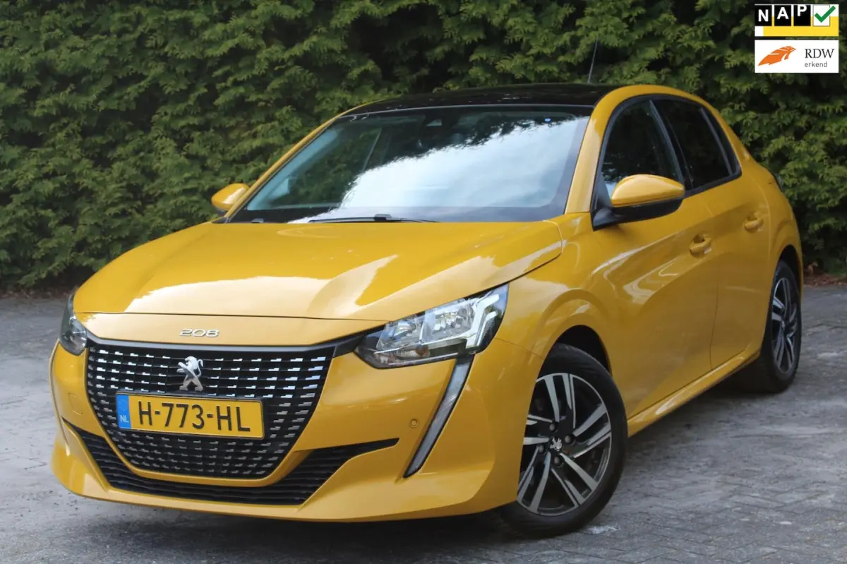 1.5 BlueHDi Blue Lease Allure 102PK | Navigatie | Parkeercamera | Panoramadak | Keyless