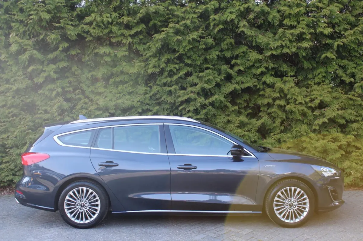 1.0 EcoBoost Vignale 125PK | Parkeercamera | Lederen bekleding | Climate| Keyless Entry\St