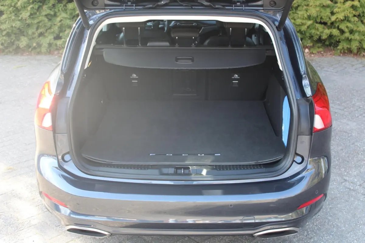 1.0 EcoBoost Vignale 125PK | Parkeercamera | Lederen bekleding | Climate| Keyless Entry\St