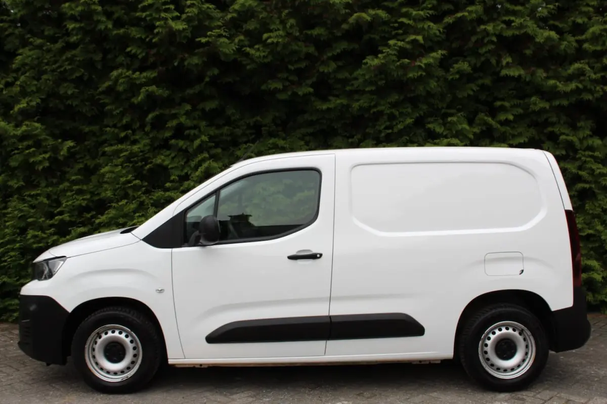 1.6 BlueHDI Premium 75PK | Airco | Achterklep | Cruise Control | Elektrische Ramen