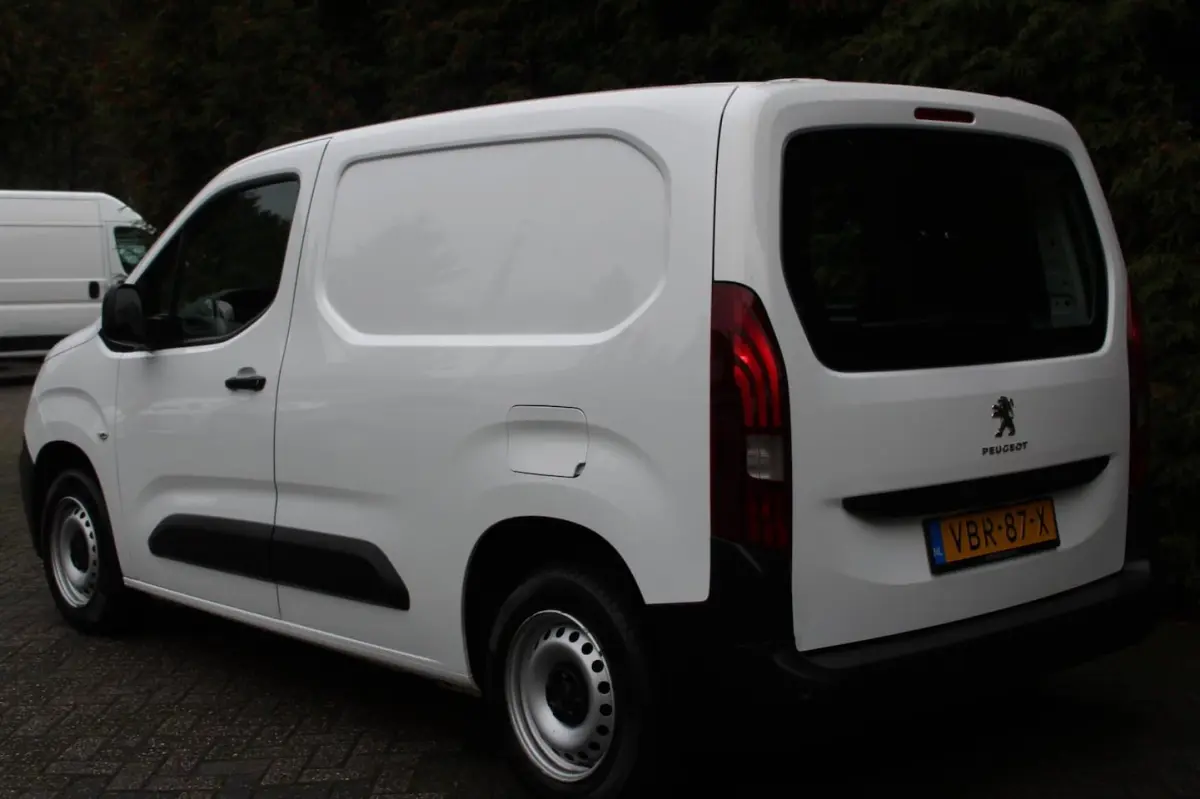 1.6 BlueHDI Premium 75PK | Airco | Achterklep | Cruise Control | Elektrische Ramen