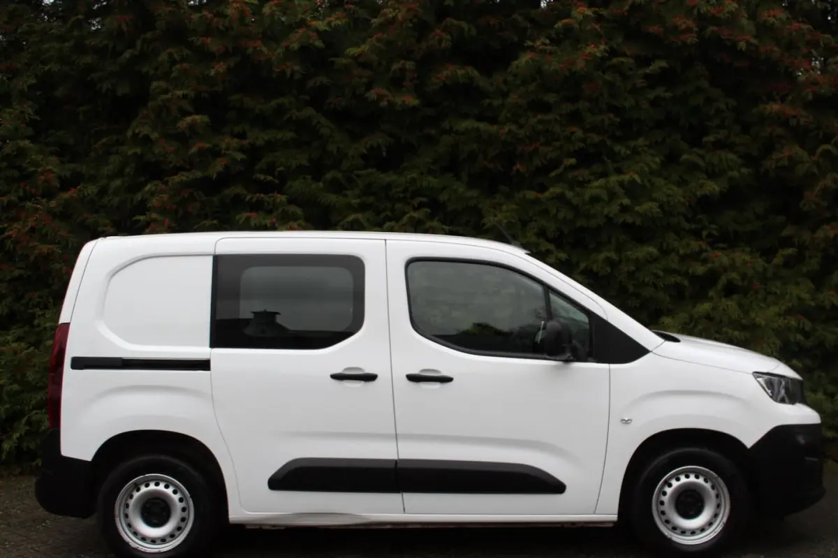 1.6 BlueHDI Premium 75PK | Airco | Achterklep | Cruise Control | Elektrische Ramen