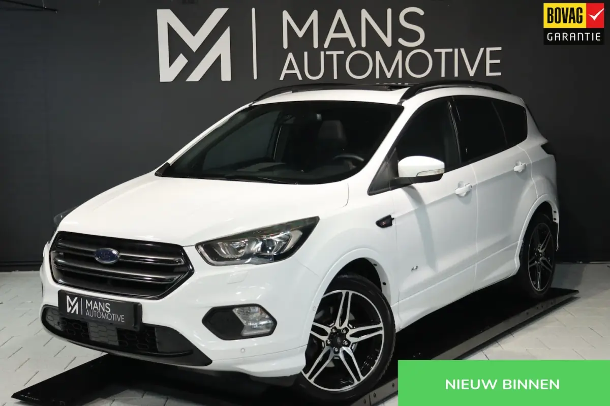 1.5 EcoBoost ST Line / PANODAK / KEYLESS / CAMERA / CARPLAY / STOEL+STUURVERW