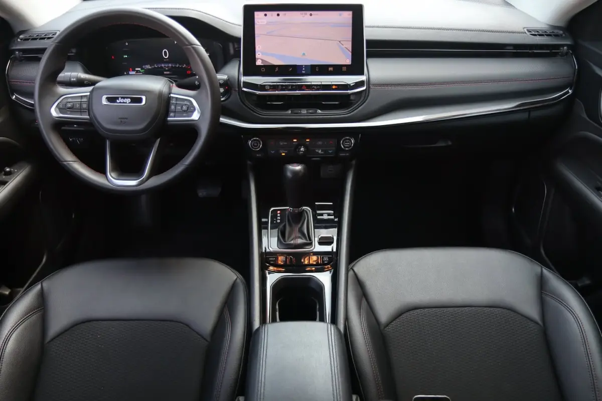 4xe 240 Plug-in Hybrid Electric Trailhawk / ACC / KEYLESS / CAMERA / CARPLAY
