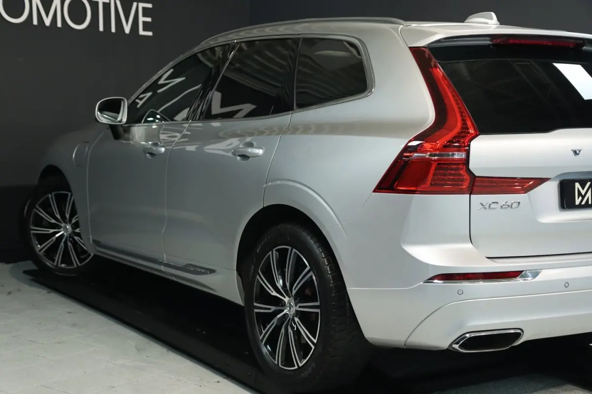 2.0 T8 Twin Engine AWD Inscription / PANO / MEMORY / 360 / KEYLESS / STOELVERW