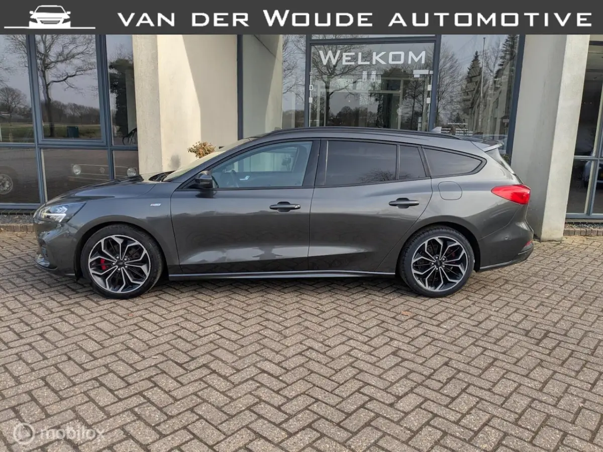 1.0 EcoBoost ST Line Business