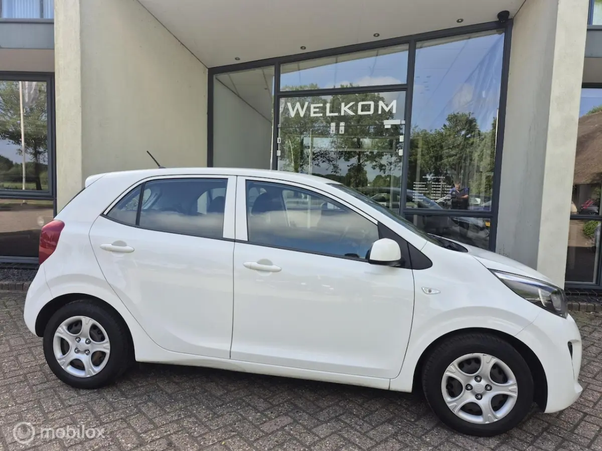 1.0 MPi ComfortLine 2020 5DRS Airco|Carplay