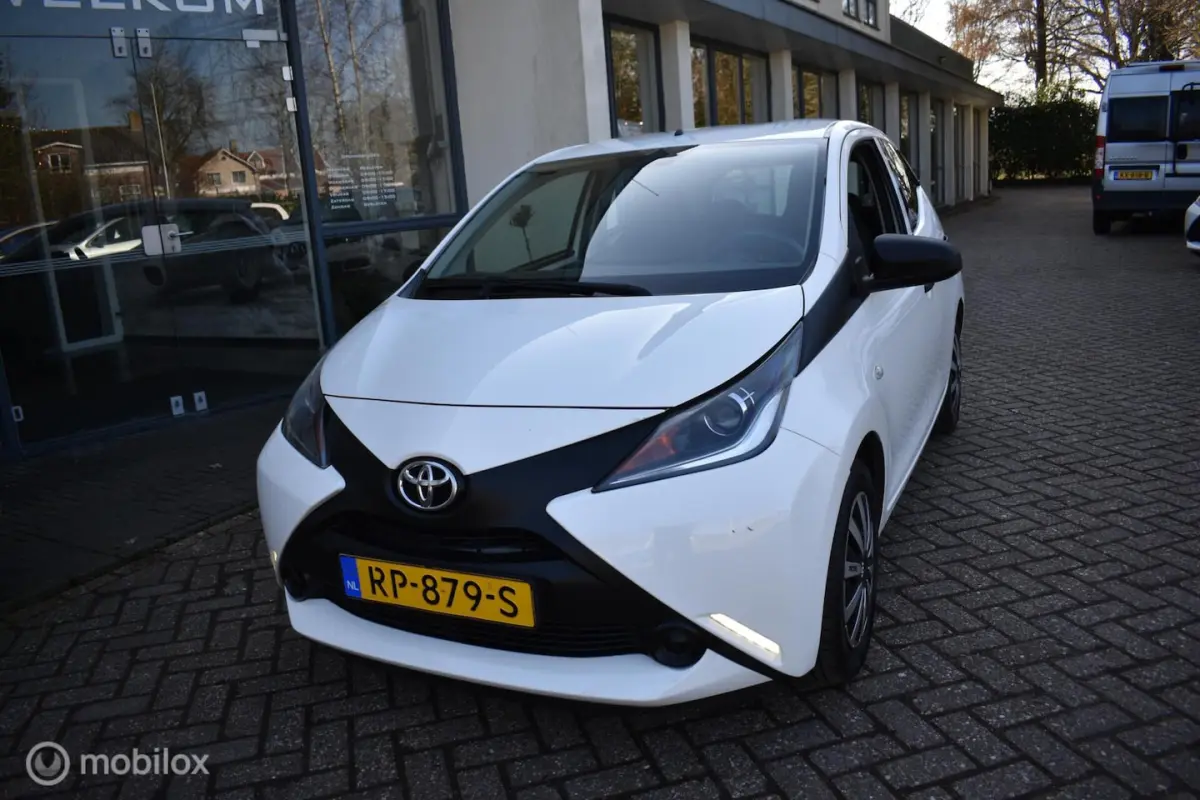 1.0 VVT-i x 5DRS, 2018 Airco|101DKM
