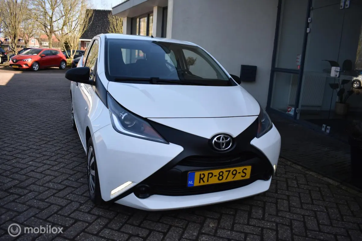 1.0 VVT-i x 5DRS, 2018 Airco|101DKM