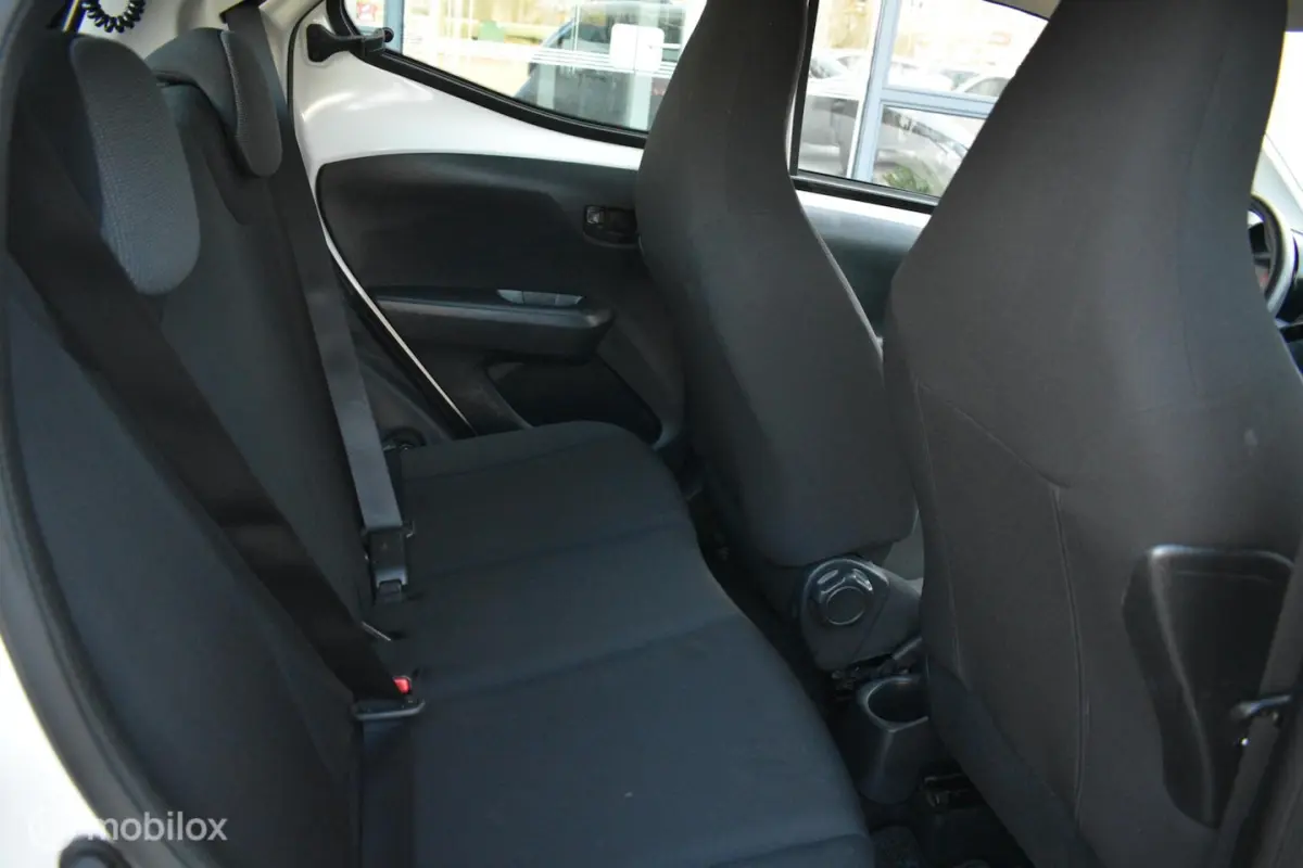 1.0 VVT-i x 5DRS, 2018 Airco|101DKM