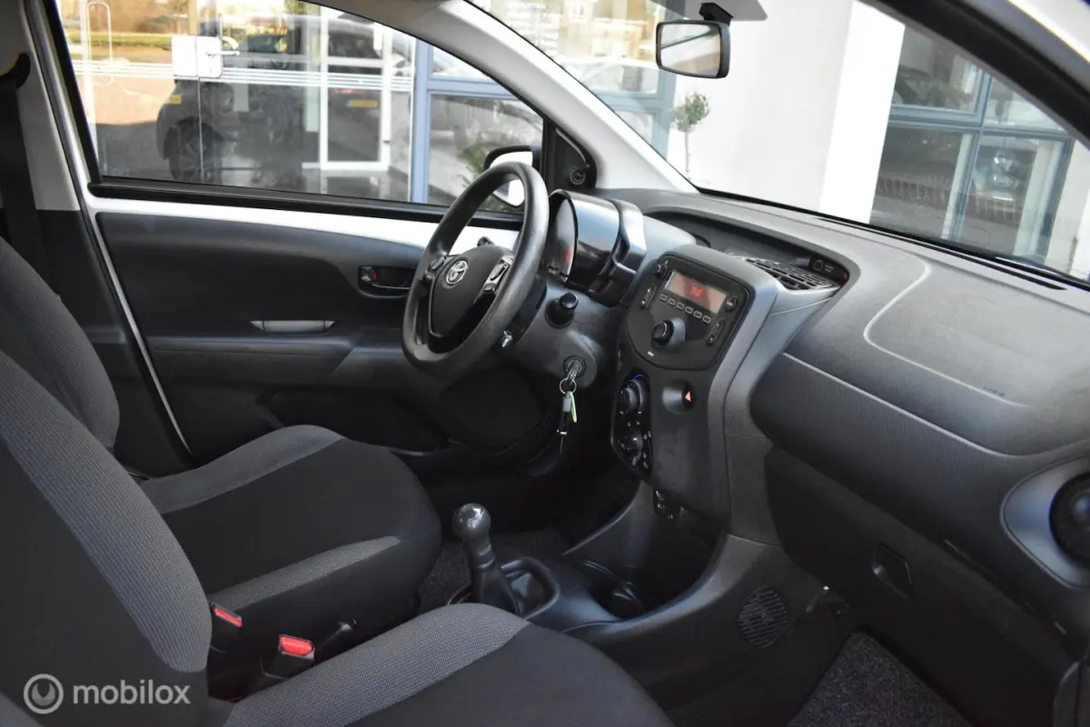 1.0 VVT-i x 5DRS, 2018 Airco|101DKM