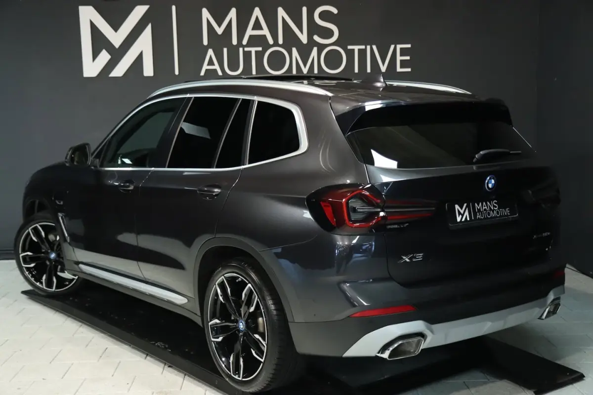 XDrive30e / PANO / LASER / HUD / MEMORY / 360 / KEYLESS / 21'