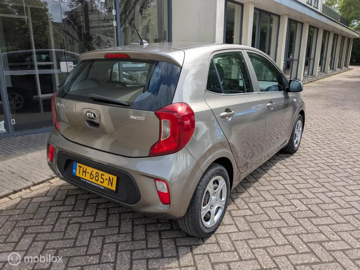 1.0 CVVT CARPLAY|1E EIG| DEAL.ONH