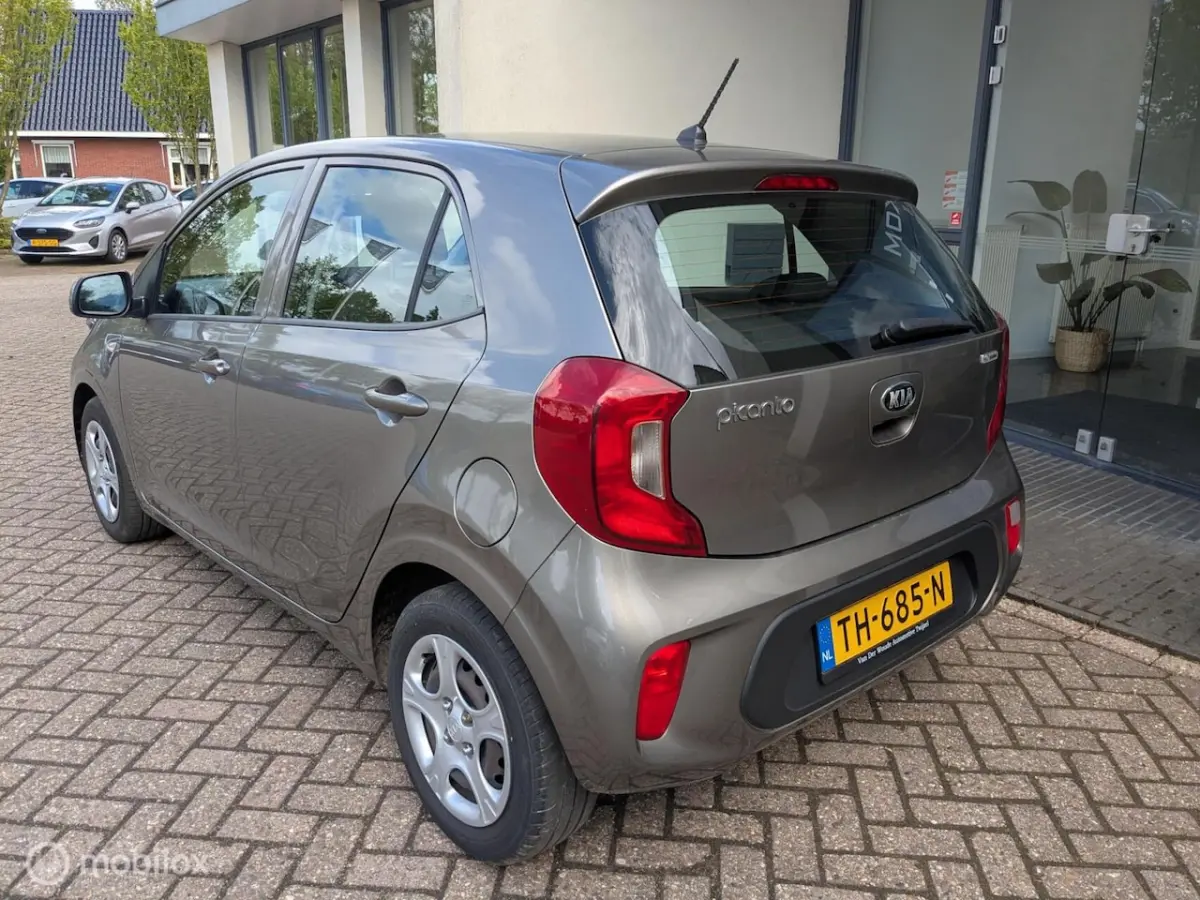 1.0 CVVT CARPLAY|1E EIG| DEAL.ONH