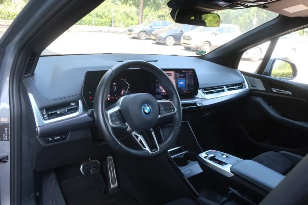 230e xDrive, M-Sport voll, Massage, Harman/Kardon, Schuif/Panoramadak etc