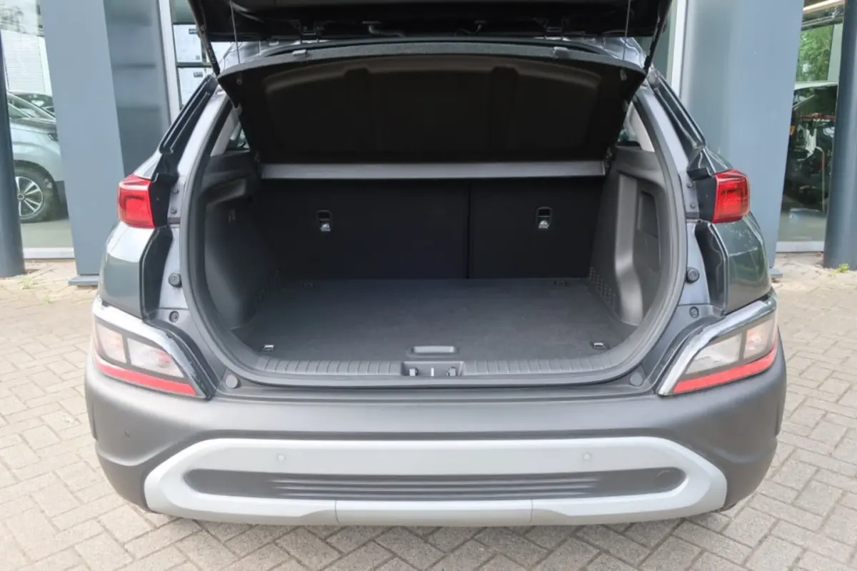 1.6 GDI HYBRID, Trekhaak, All Season Banden, Apple Carplay/ Android Auto, etc
