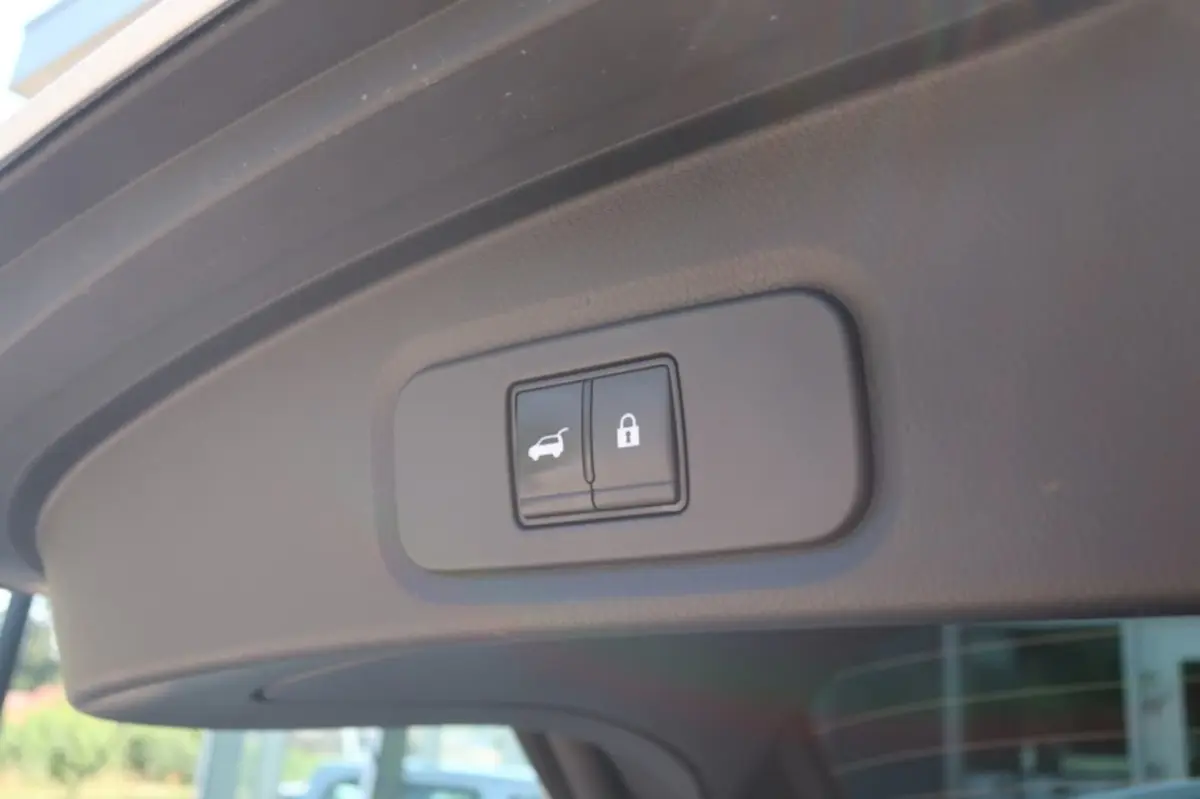 1.3 MHEV 158PK, Trekhaak, Panoramadak, Navi, Apple Carplay/ Android Auto, etc
