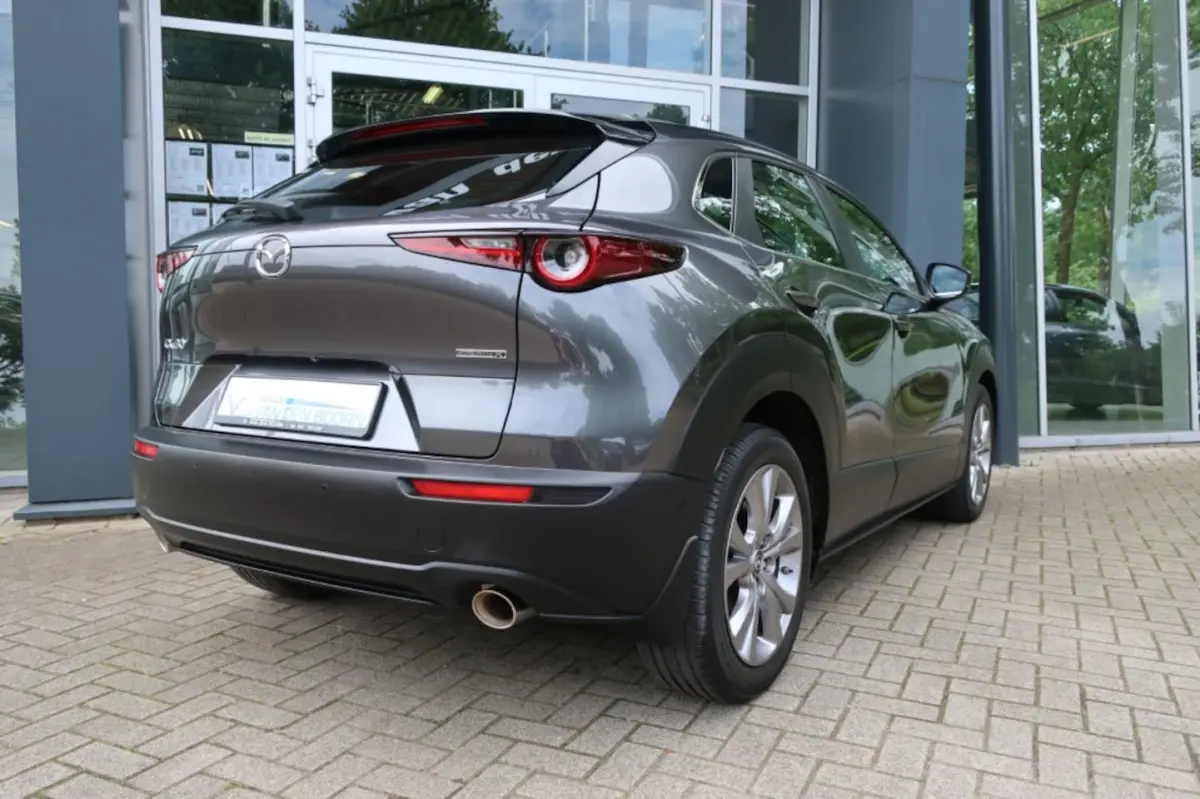 2.0 SkyActiv-X, Stoel- en Stuurverwarming, 360 Camera, Dodehoek detectie etc