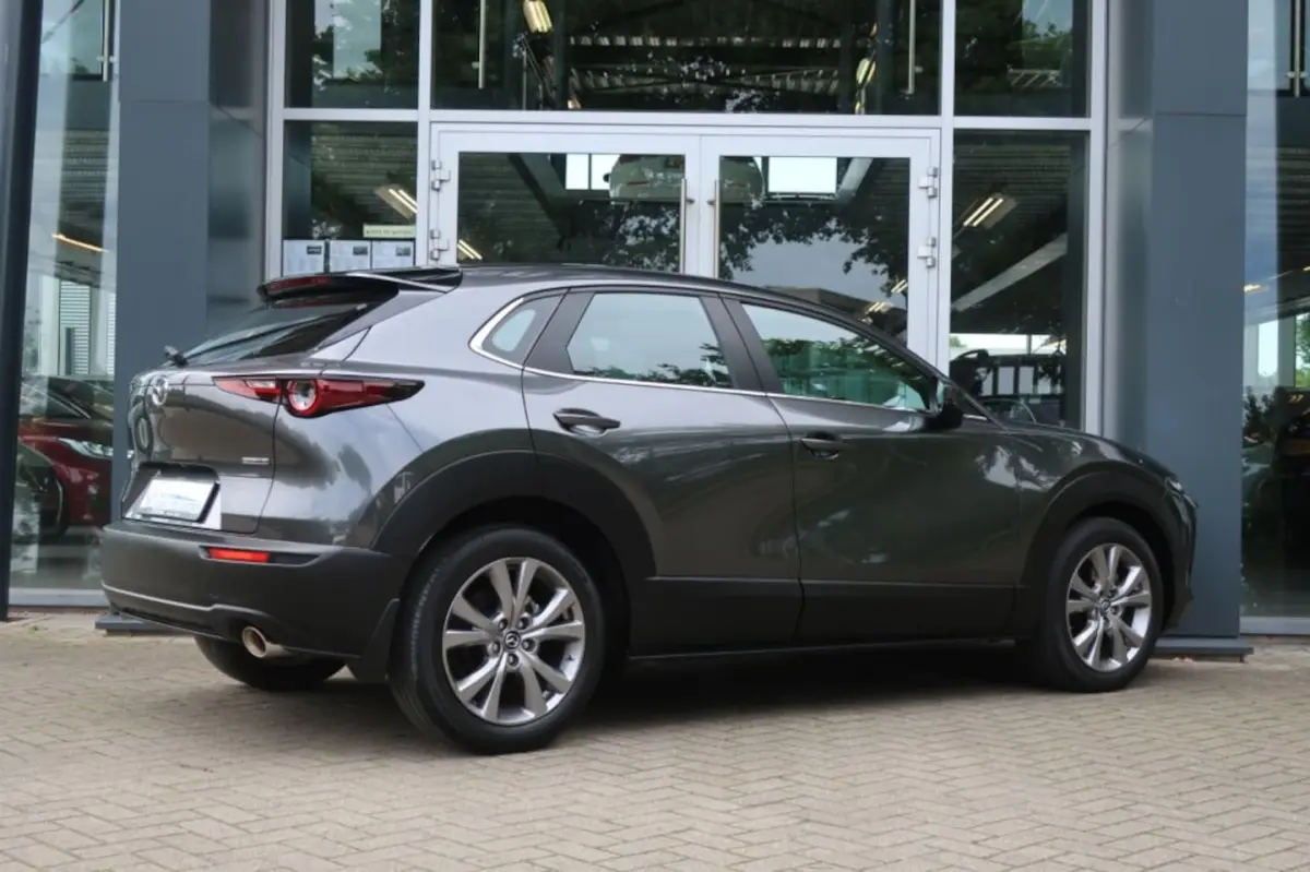 2.0 SkyActiv-X, Stoel- en Stuurverwarming, 360 Camera, Dodehoek detectie etc