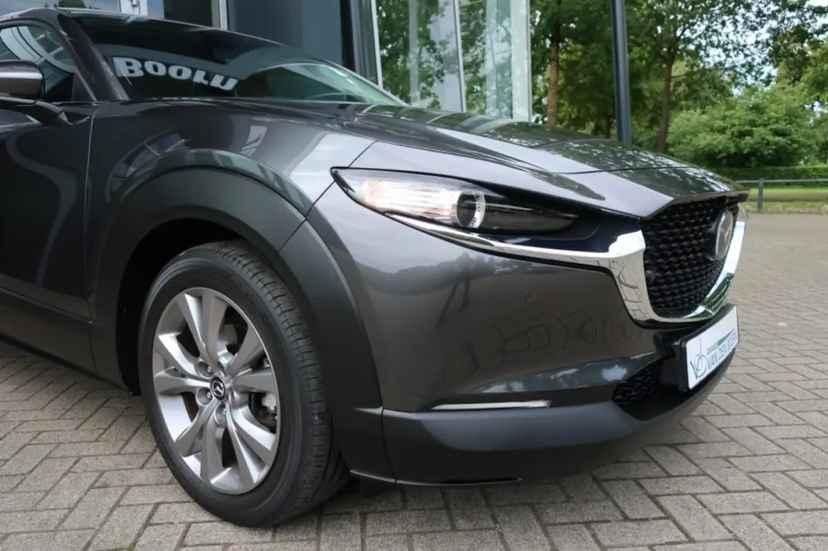 2.0 SkyActiv-X, Stoel- en Stuurverwarming, 360 Camera, Dodehoek detectie etc