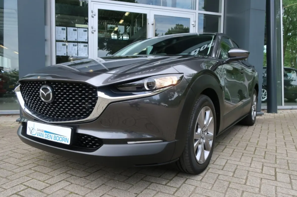 2.0 SkyActiv-X, Stoel- en Stuurverwarming, 360 Camera, Dodehoek detectie etc