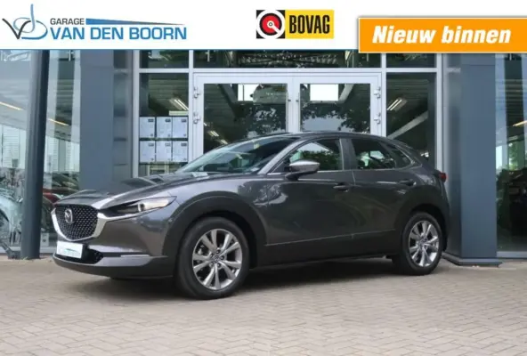 2.0 SkyActiv-X, Stoel- en Stuurverwarming, 360 Camera, Dodehoek detectie etc