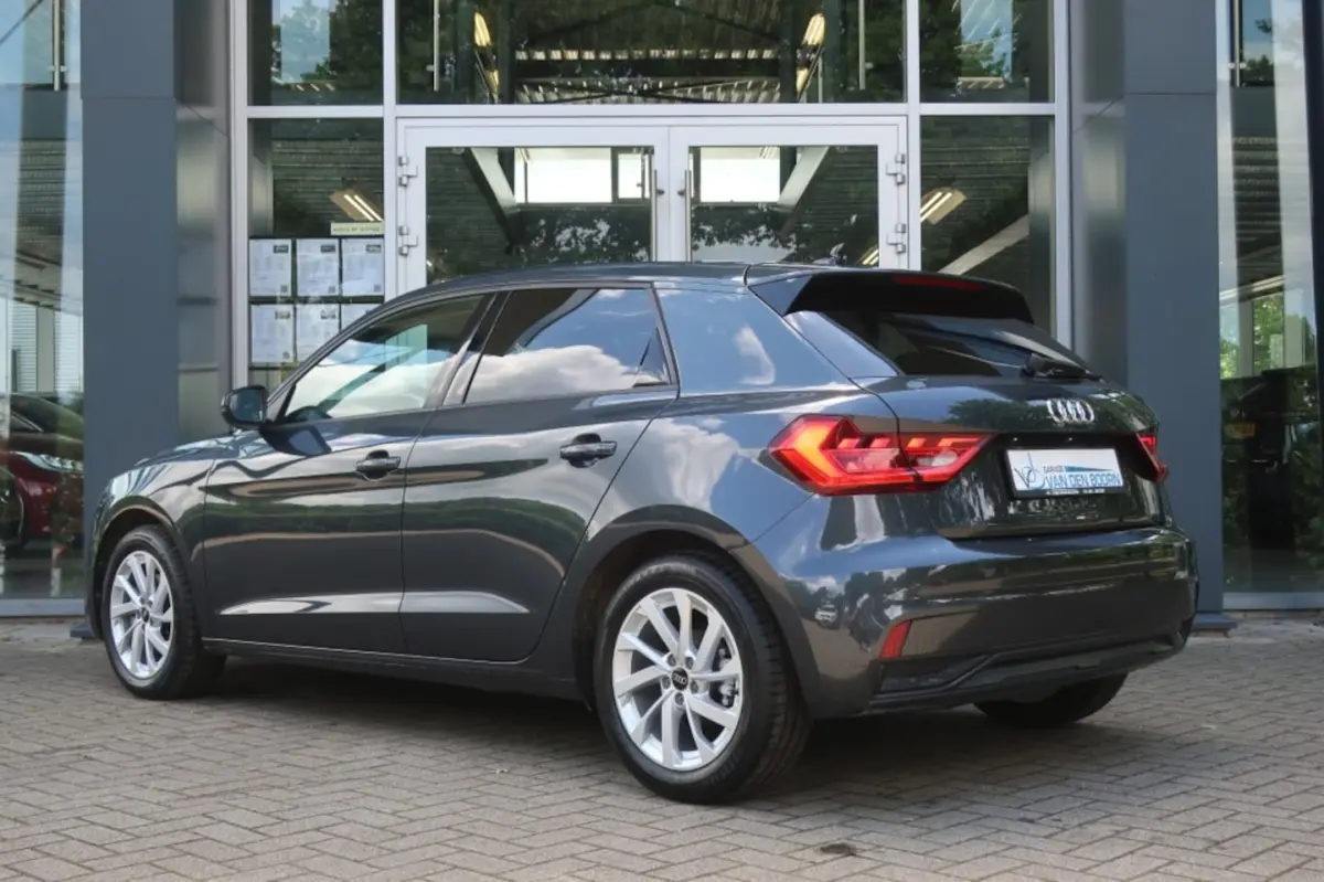 30 TFSI, Stoelverwarming, Keyless volledig, CarPlay/Android etc