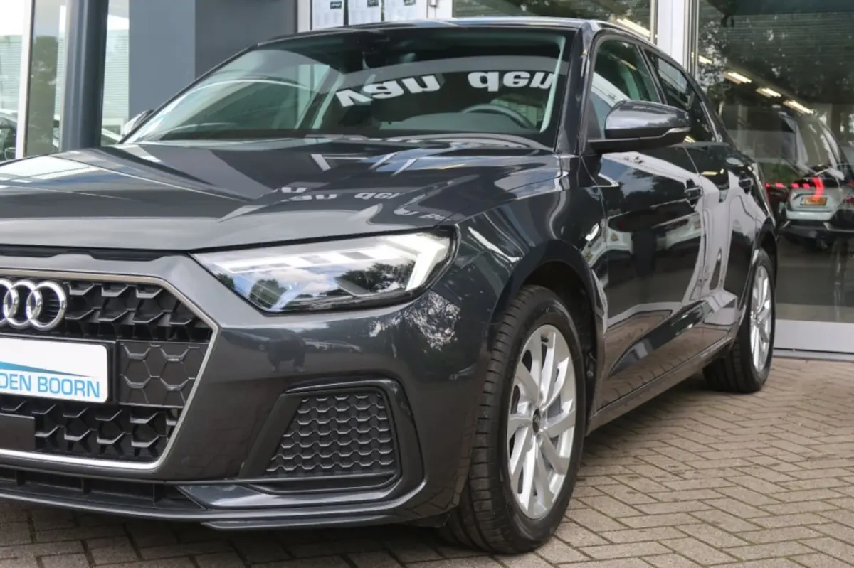 30 TFSI, Stoelverwarming, Keyless volledig, CarPlay/Android etc
